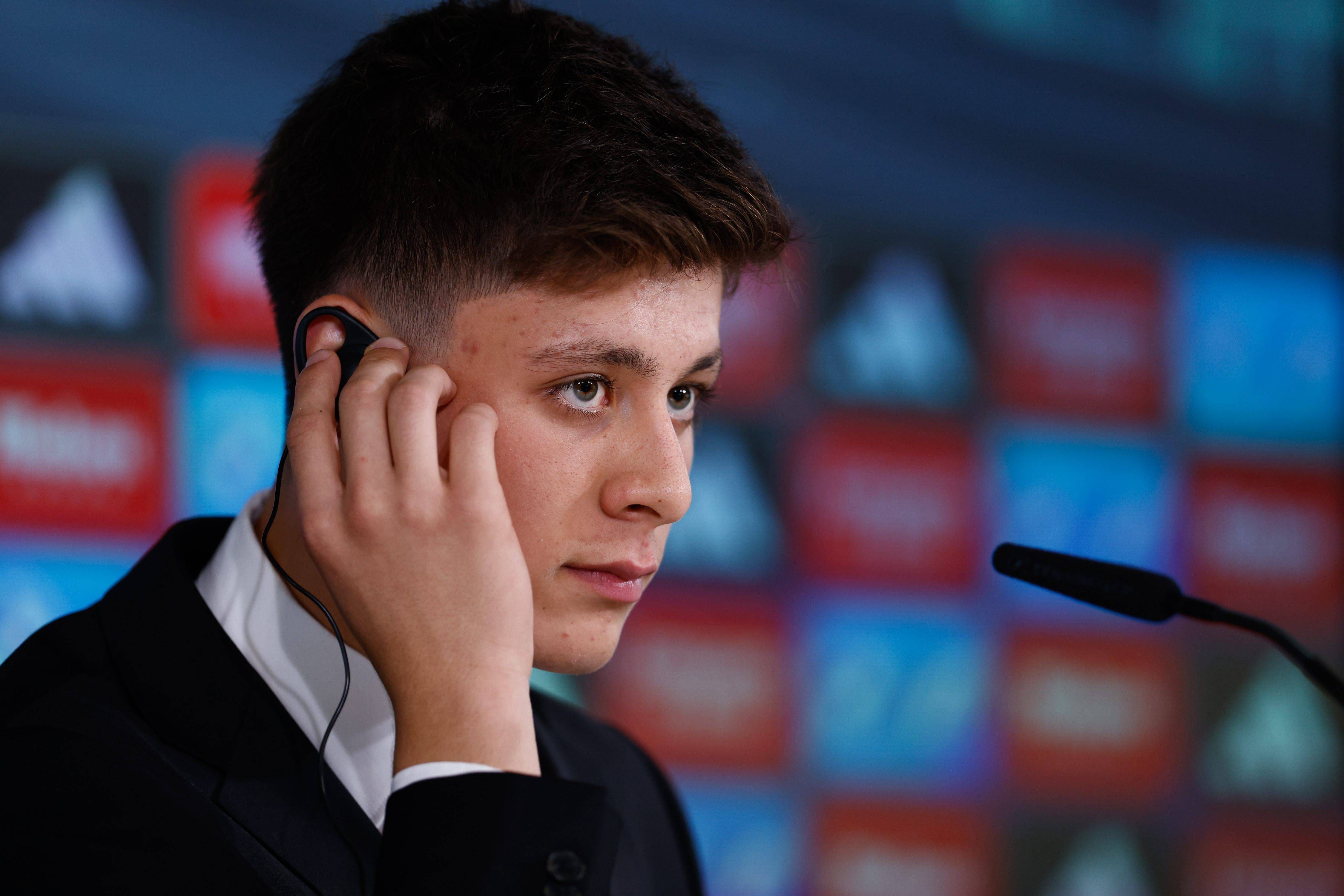 Arda Güler, en su presentación con el Real Madrid.