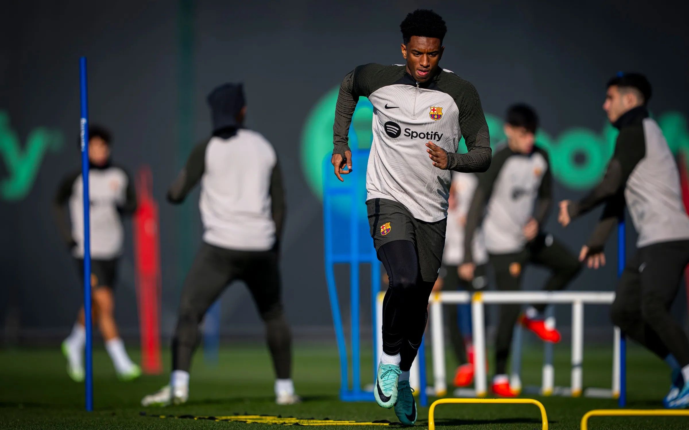 Alejandro Balde, en una sesión del Barcelona.