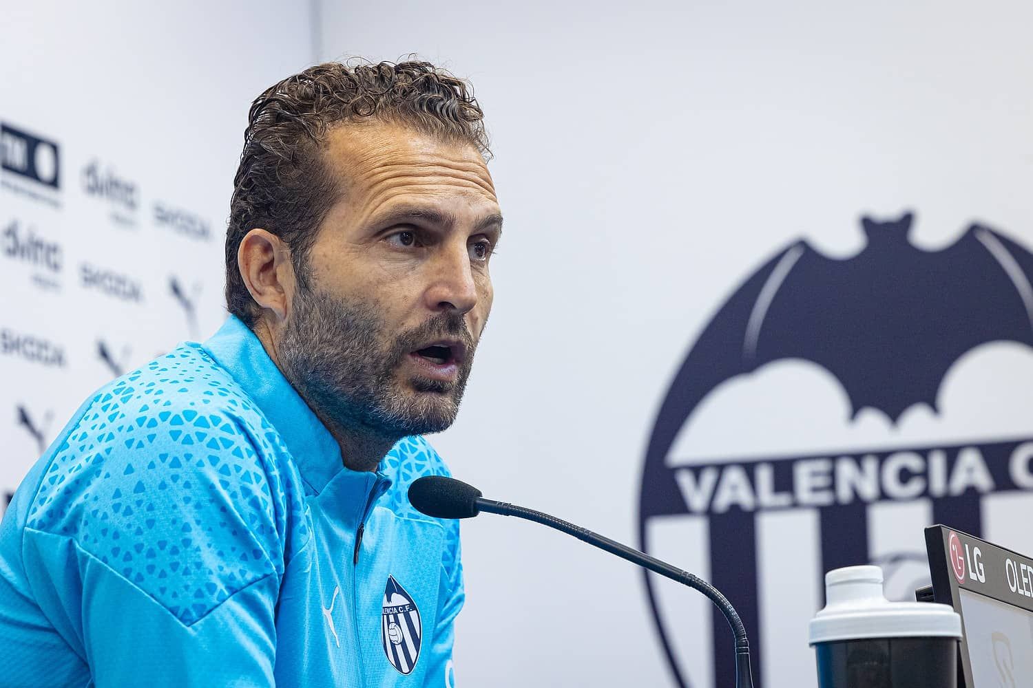 Rubén Baraja, en rueda de prensa.
