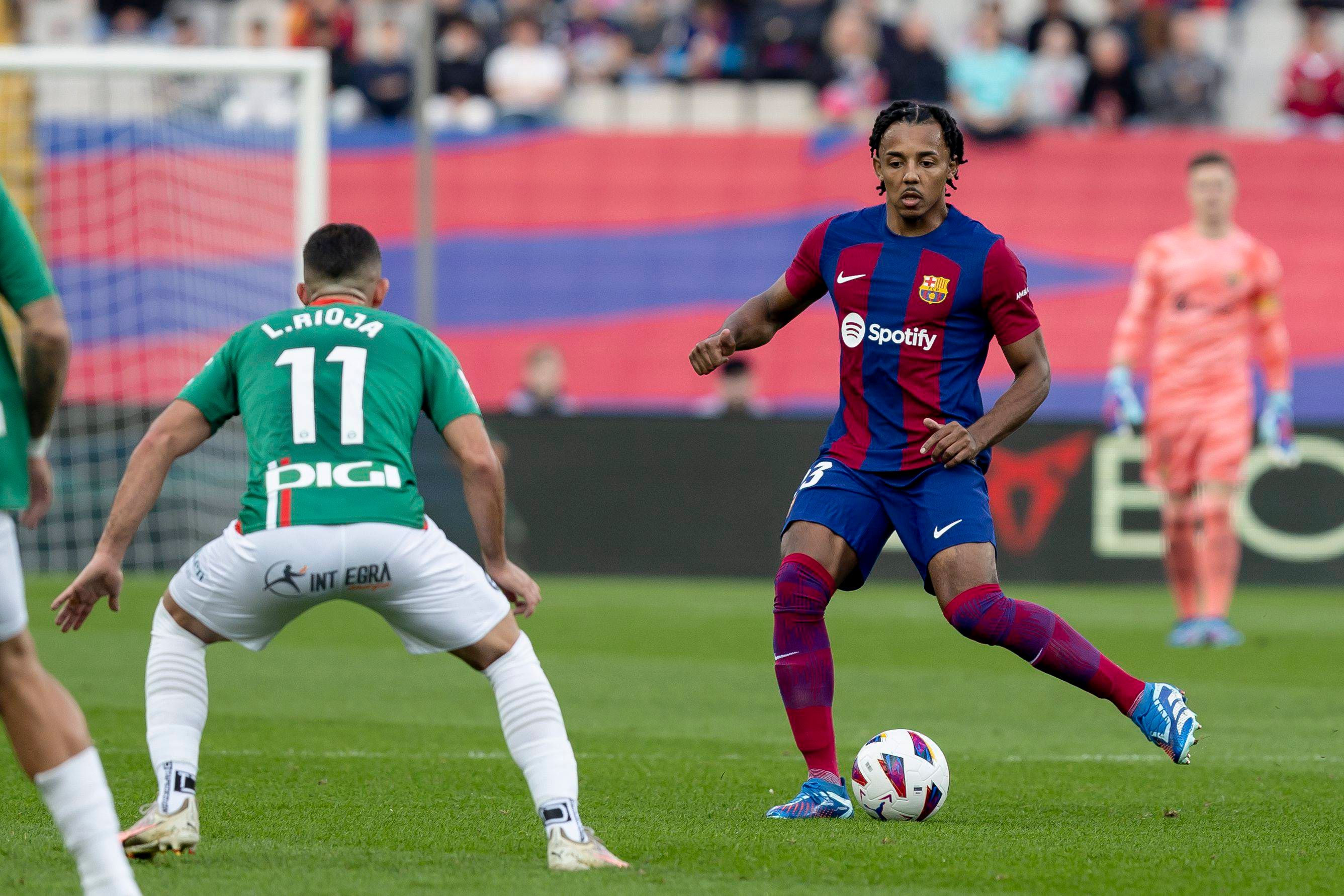  Jules Koundé, durante el Barça-Alavés.