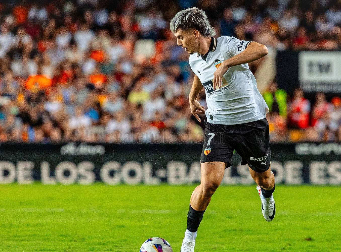 Canós debuta con el Valencia CF