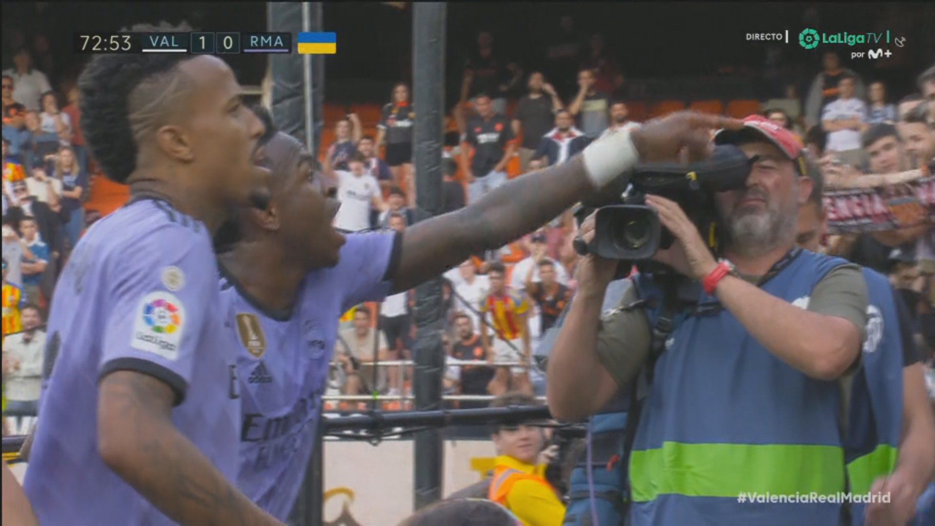  Capturas de televisión de Vinícius