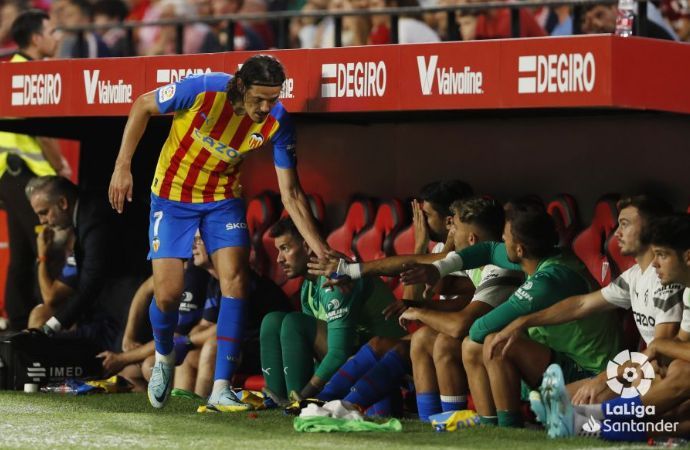  Cavani en el banquillo