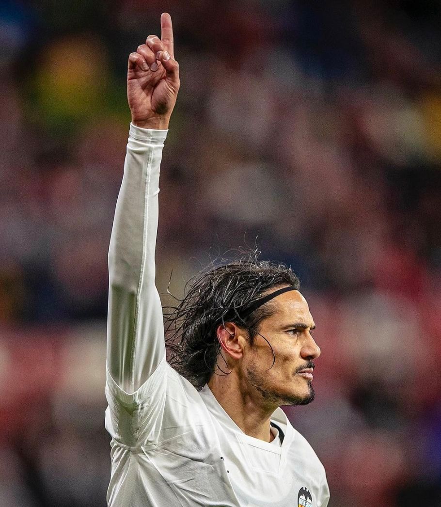  Cavani gol para el Valencia CF