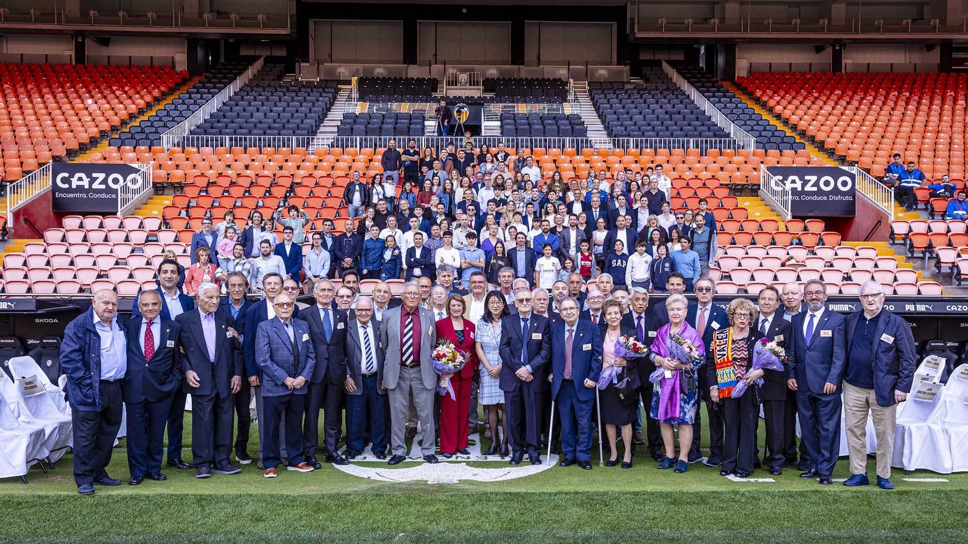  Centenario Mestalla: homenaje a los socios con más de 50 años de antigüedad