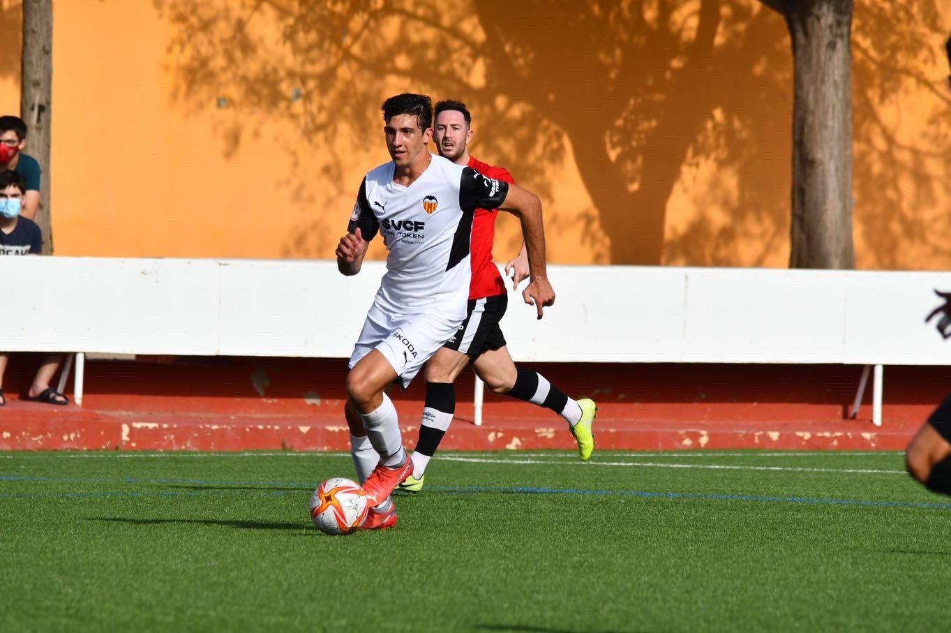 César Tárrega debuta con el primer equipo