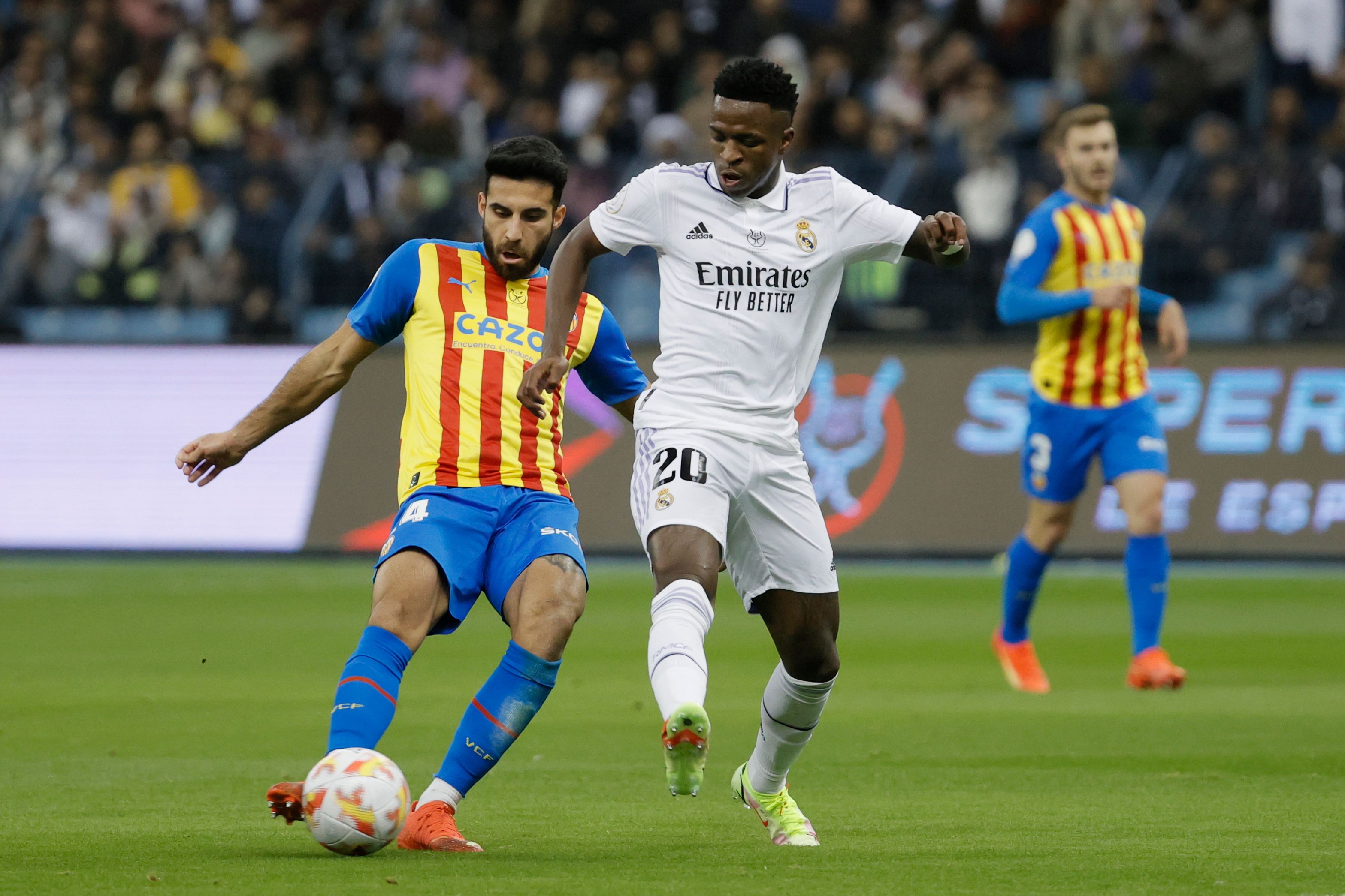 Cömert, durante la Supercopa de España ante el Real Madrid.