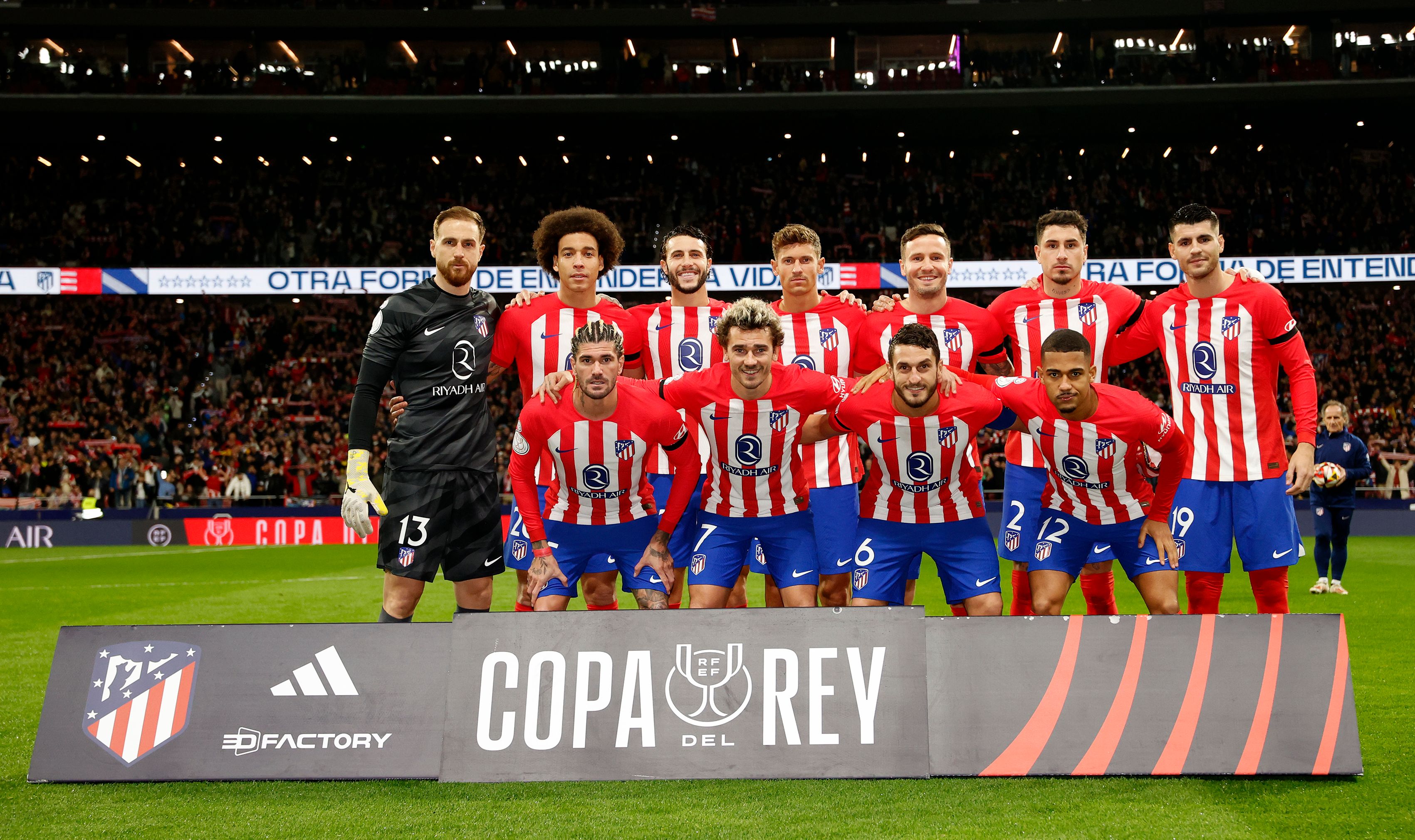 Once de Simeone en el derbi Atlético-Real Madrid.