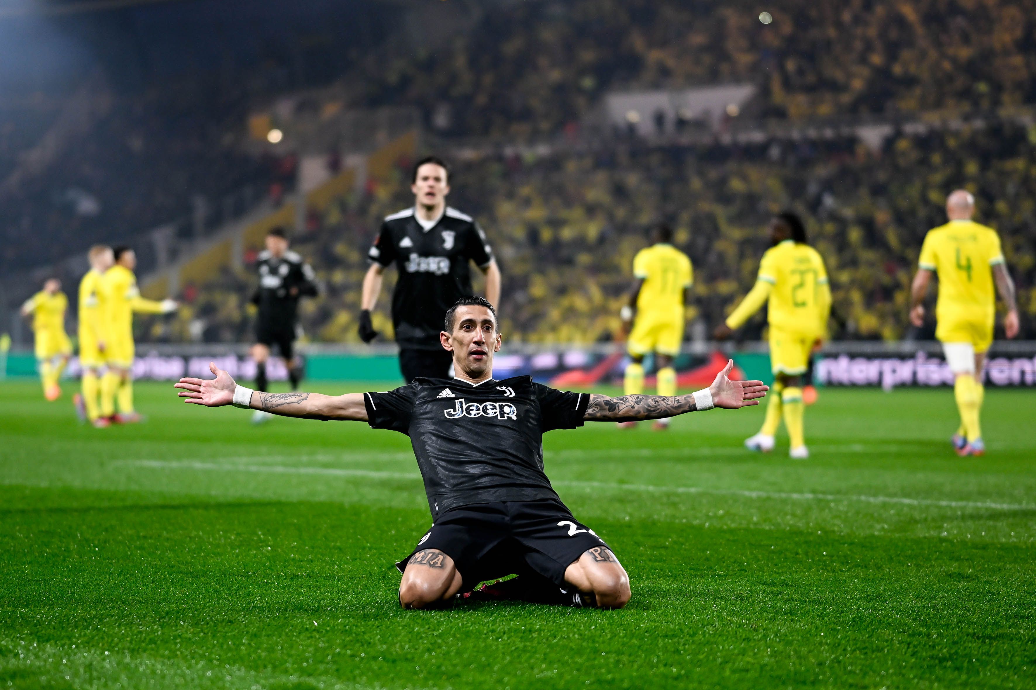 Di María celebra su golazo al Nantes.