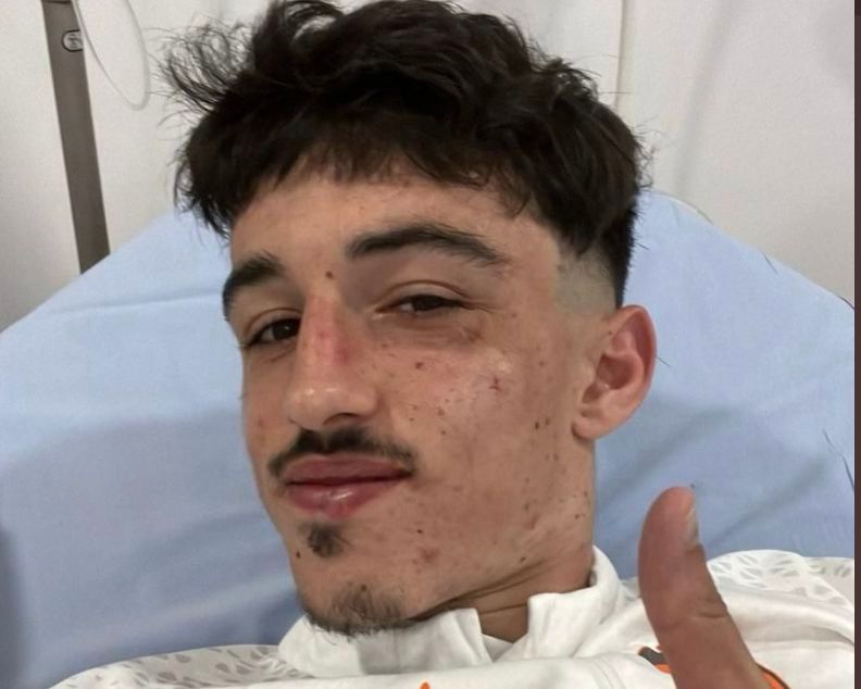  Diego López, el sábado en el hospital.