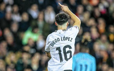  Diego López, ante el Athletic Club.