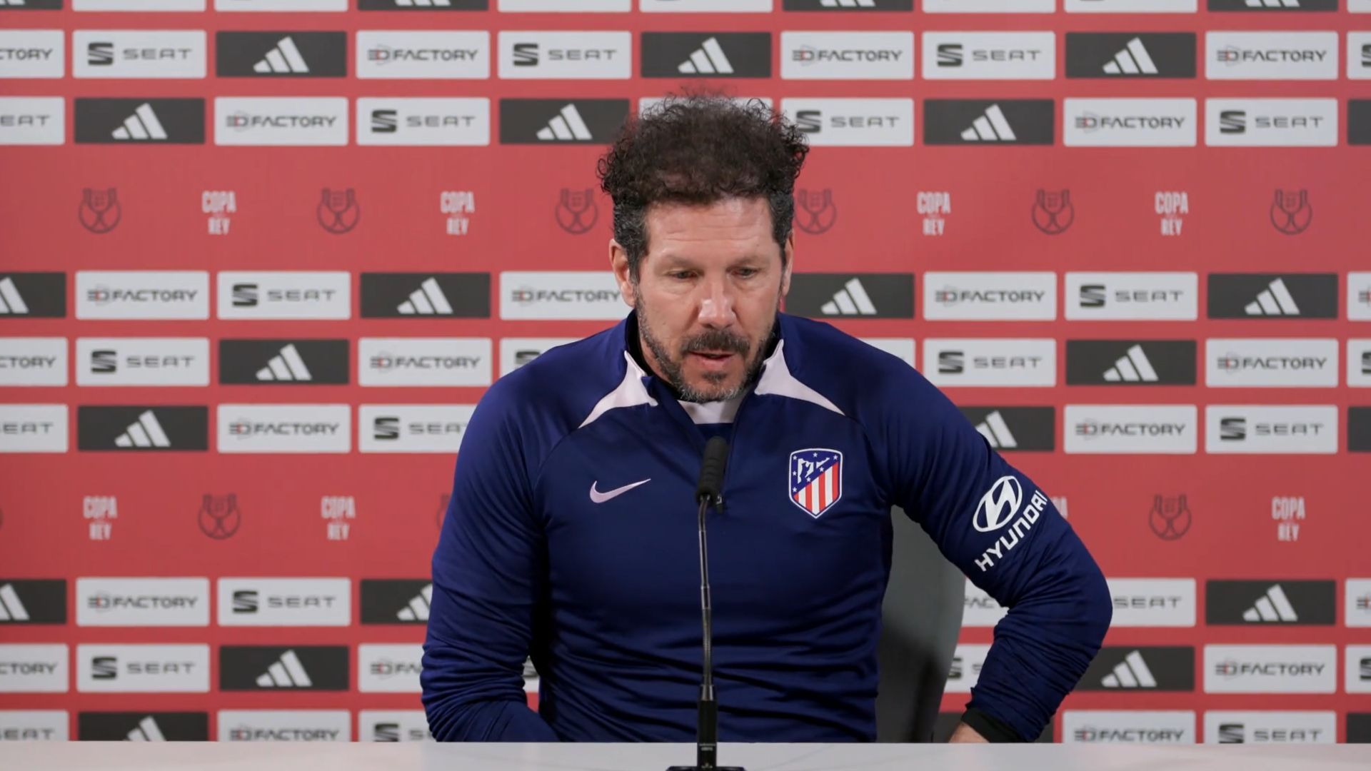  Diego Pablo Simeone, en rueda de prensa del Atlético, utilizó el mismo nombre para mencionar al Athletic.