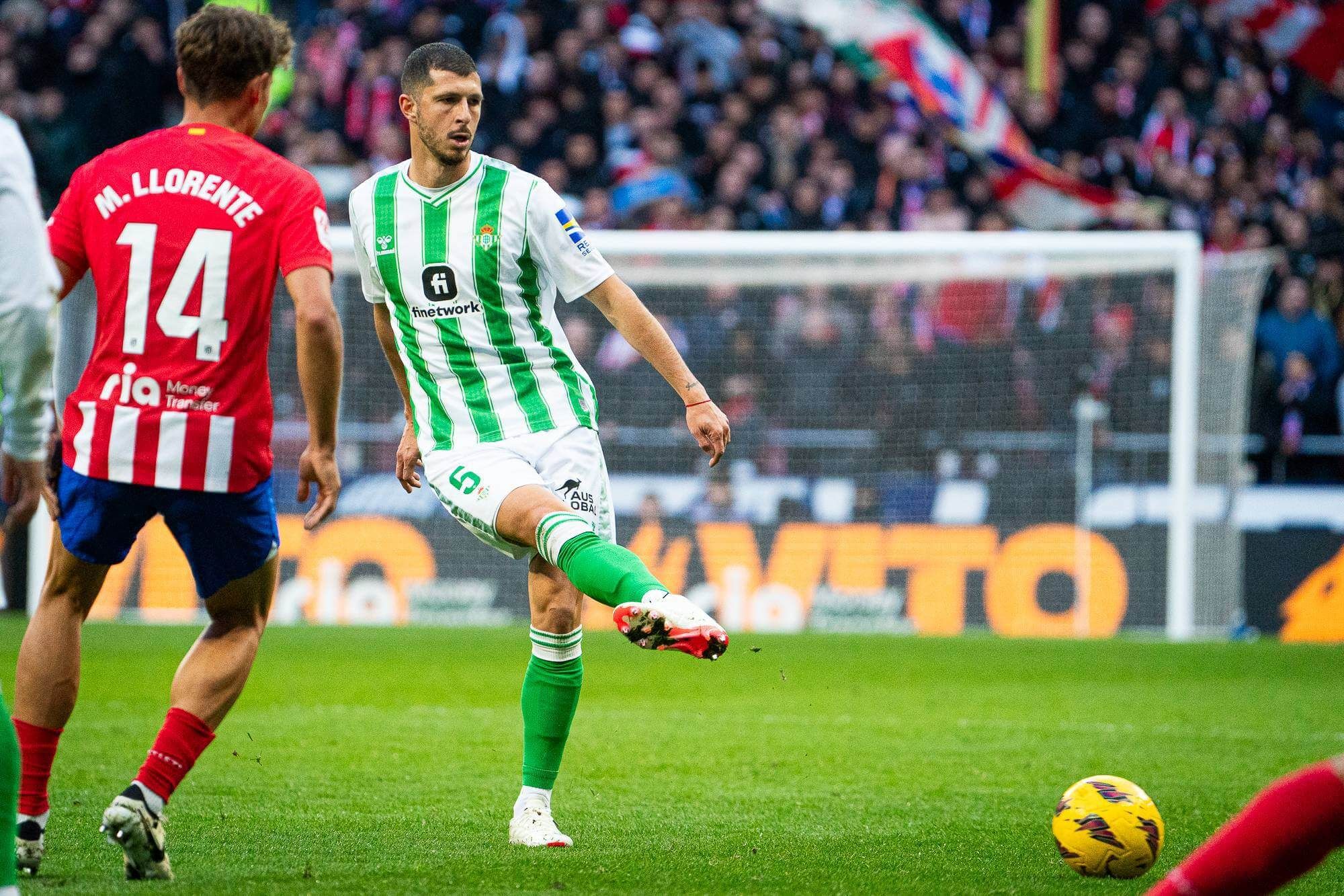  Guido Rodríguez, en el Atlético-Betis.
