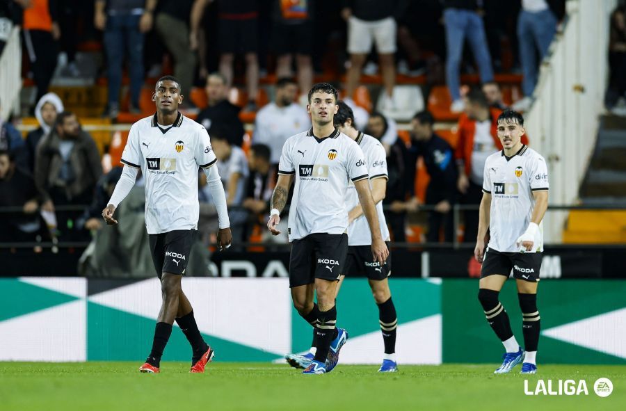  Gol de Hugo Duro ante el Cádiz. El ariete era duda en el Valencia CF pero vuelve al once