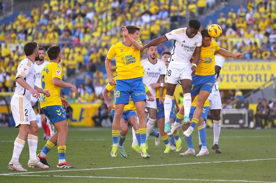 El gol de cabeza de Tchouaméni en Las Palmas-Real Madrid.