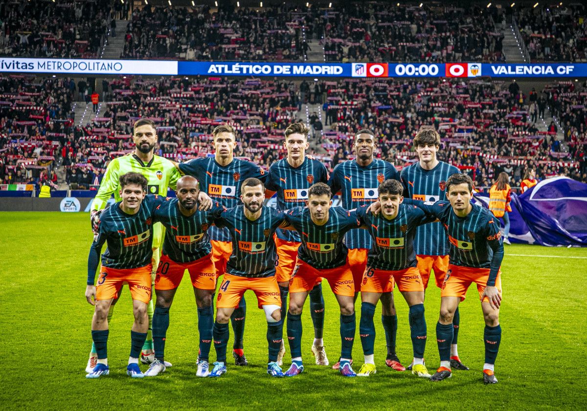  El once titular en el Atlético de Madrid - Valencia CF.