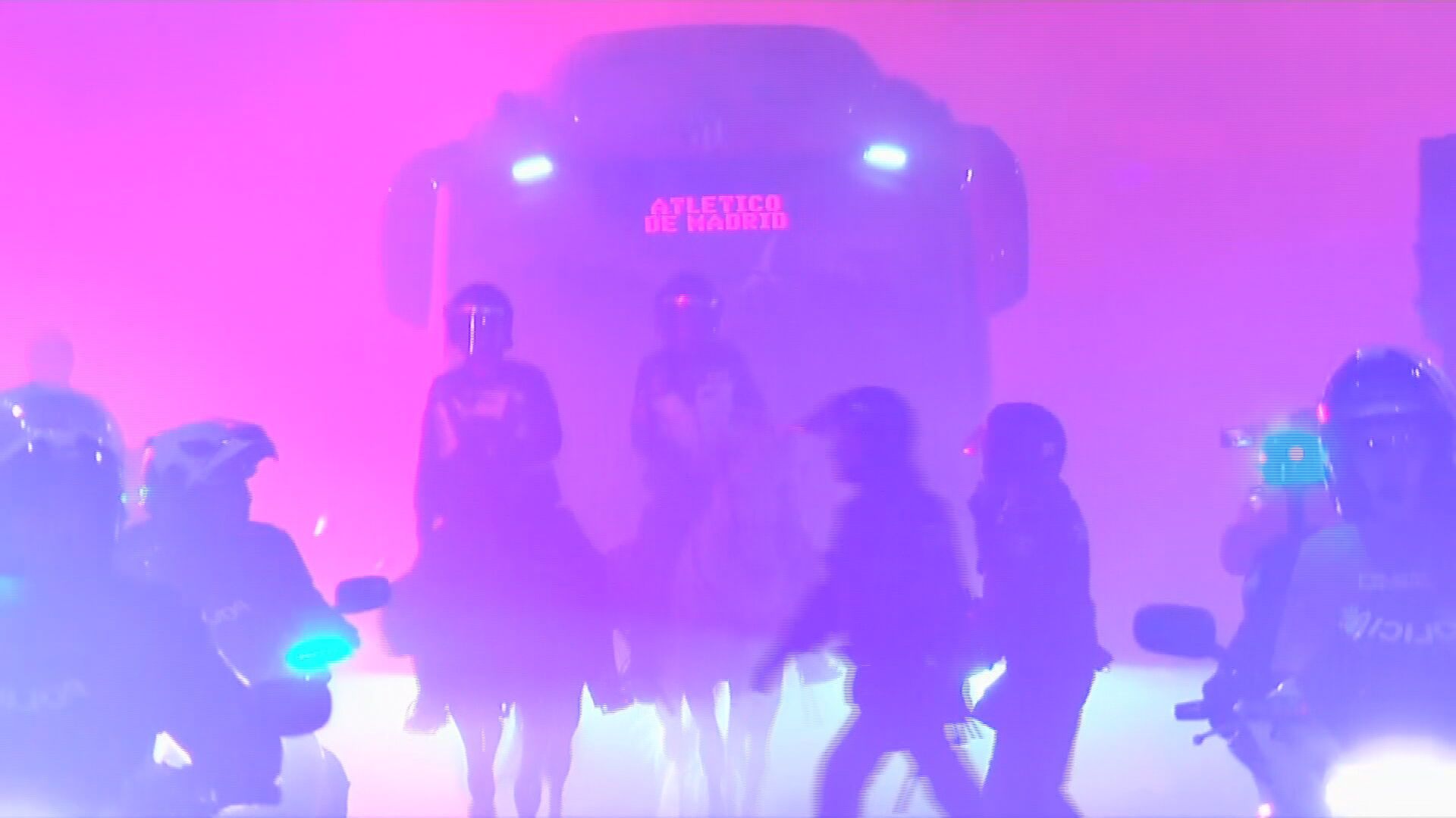 El recibimiento al autobús del Atlético de Madrid