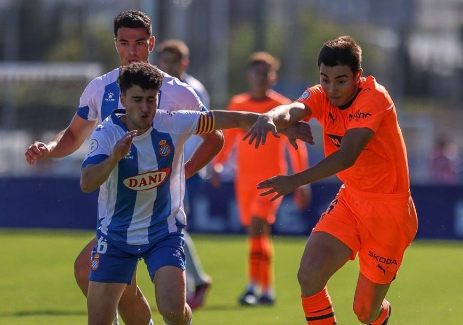  El VCF Mestalla salva un empate en su visita al Espanyol in extremis