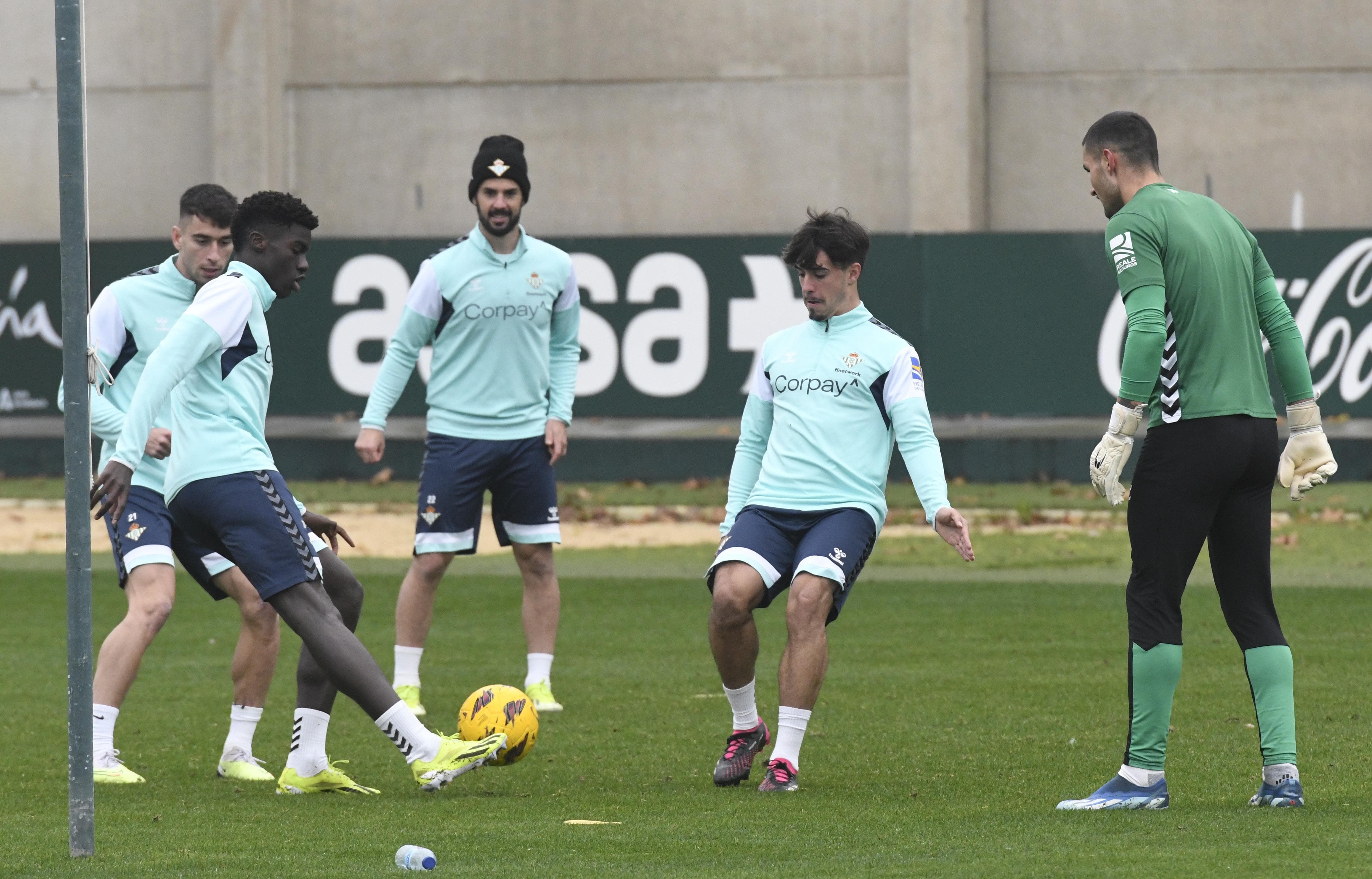 Entrenamiento del Betis de este martes.