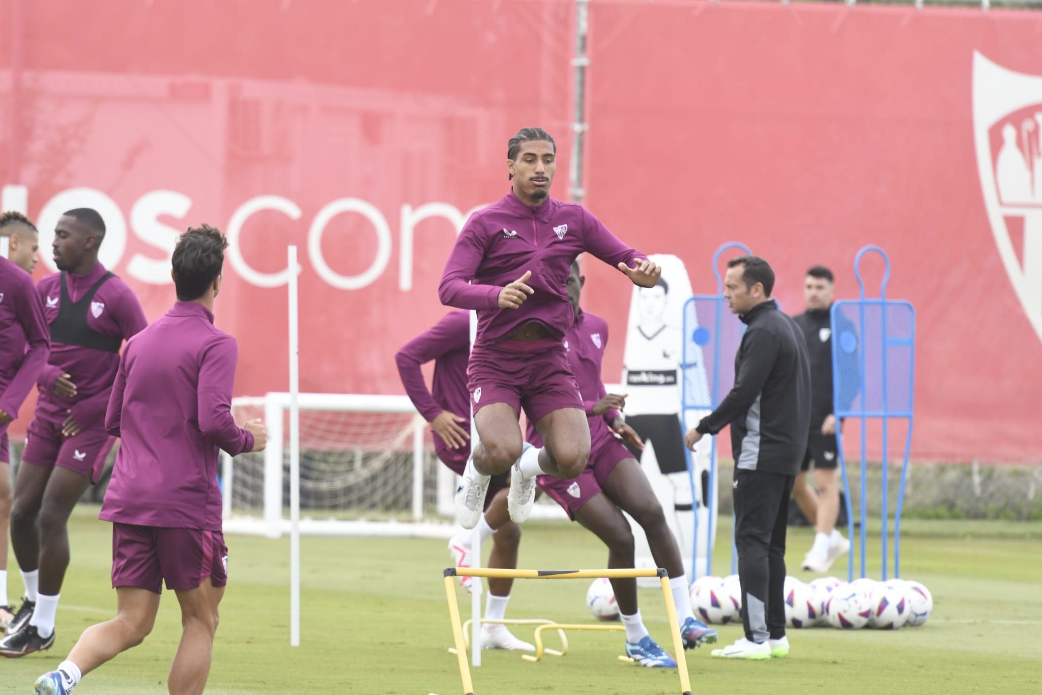  Badé, en el entrenamiento de este viernes.