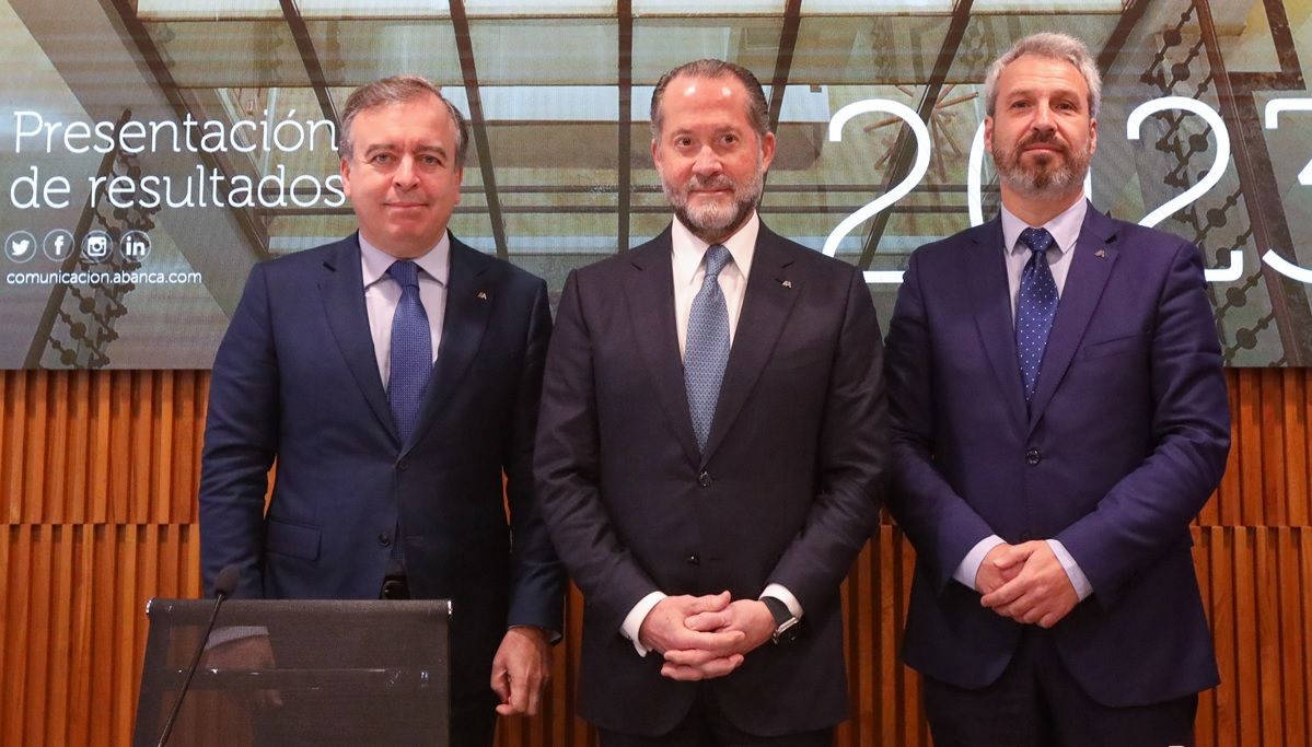  Juan Carlos Escotet, máximo accionista del Dépor, en la presentación de resultados de ABANCA.