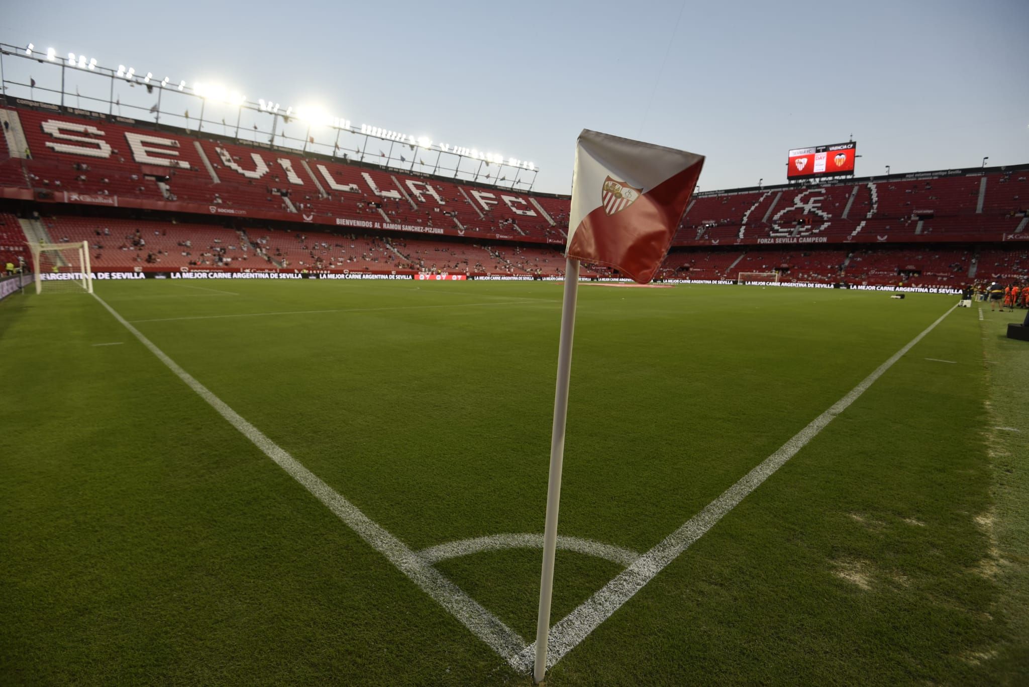 Estadio Ramón Sánchez-Pizjuán (Foto; Kiko Hurtado)