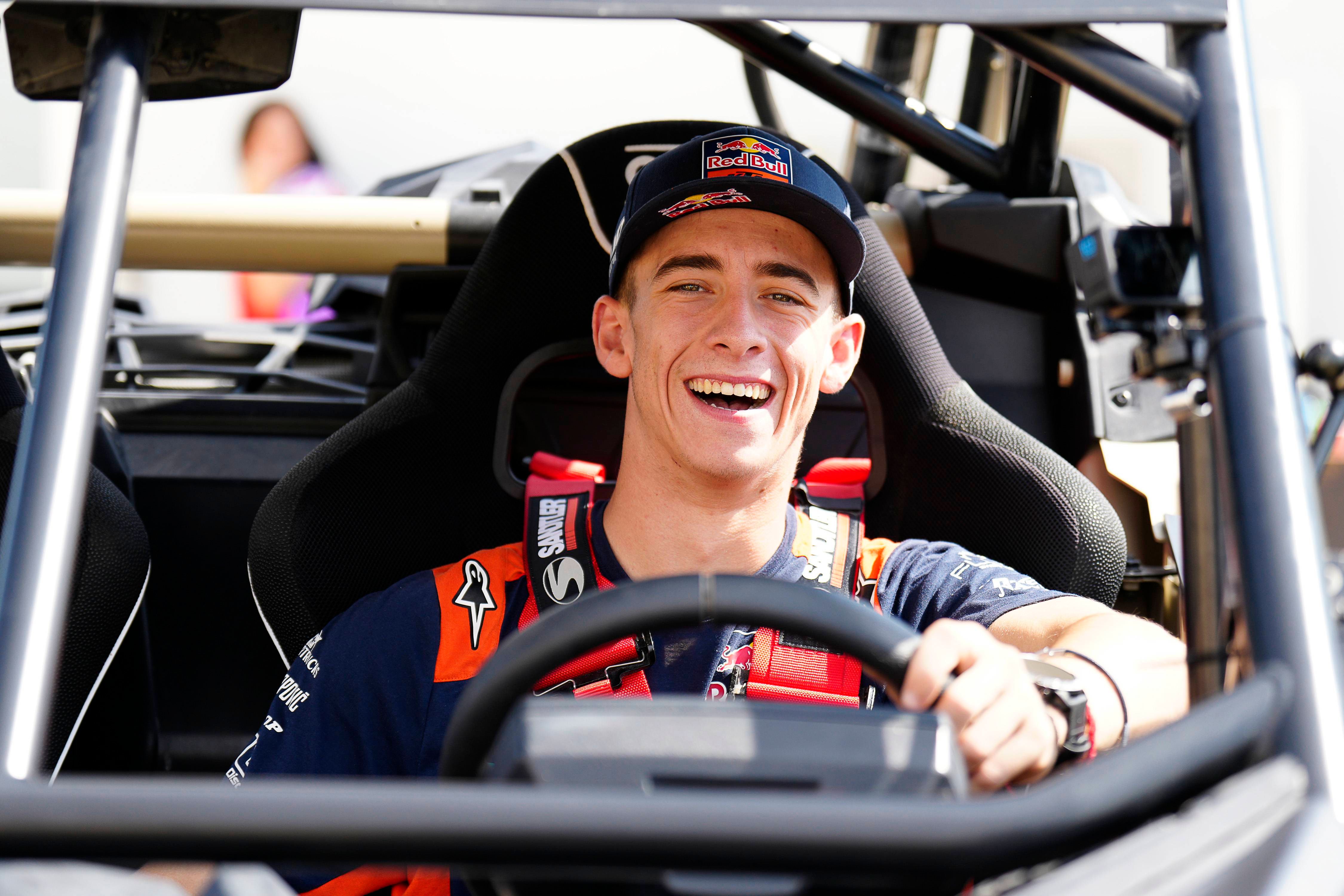  Pedro Acosta, en un evento antes del GP de Qatar.