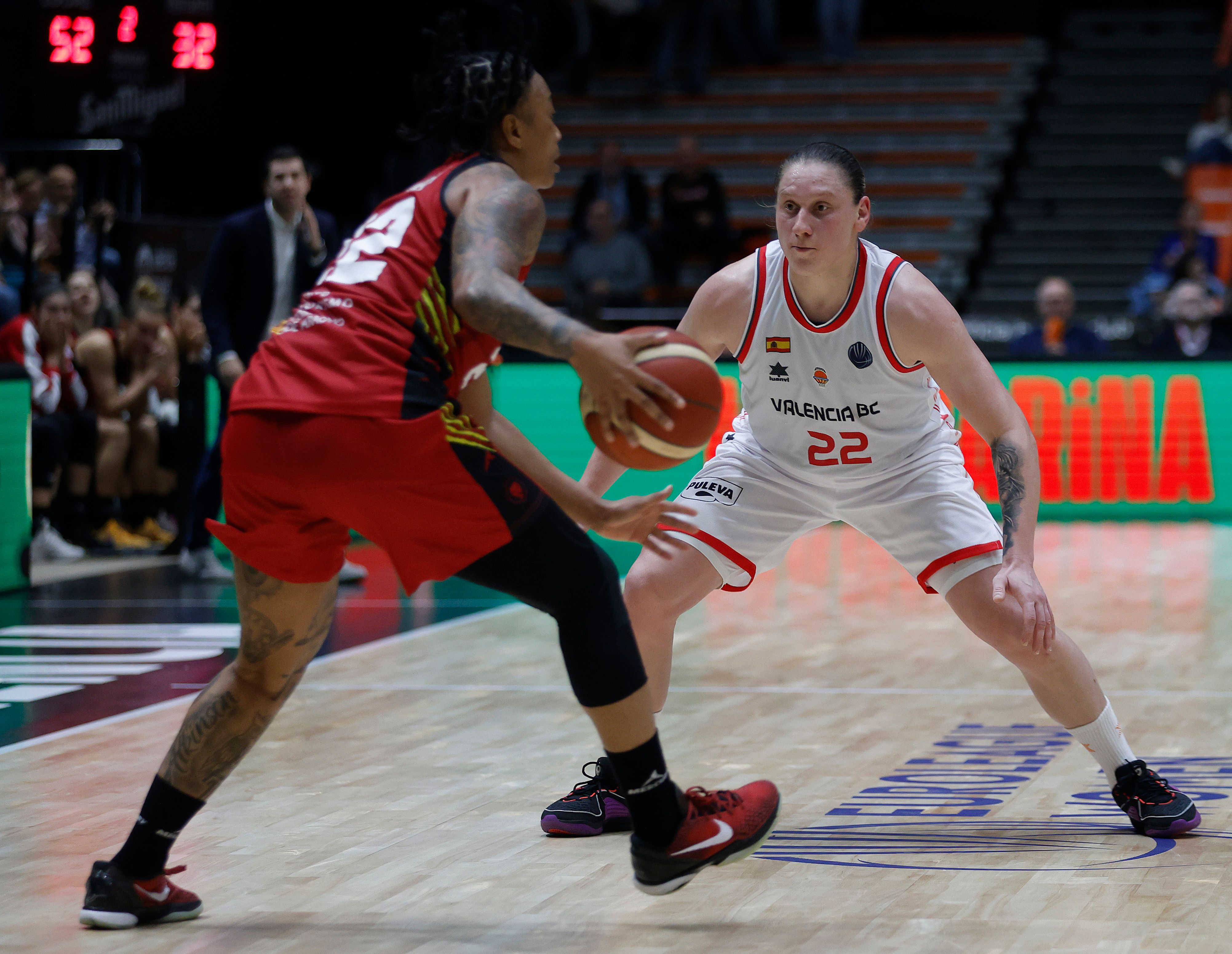  Exhibición del Valencia Basket para seguir luchando en la EuroLeague Women (85-56)