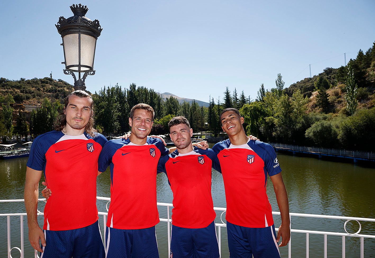 Soyuncu, Azpilicueta, Javi Galán y Mouriño, los cuatro fichajes del Atlético, en San Rafael (Fot