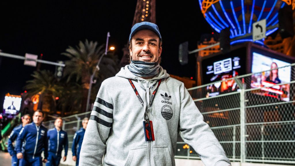 Fernando Alonso en el GP de Las Vegas (Fuente: Cordon Press)