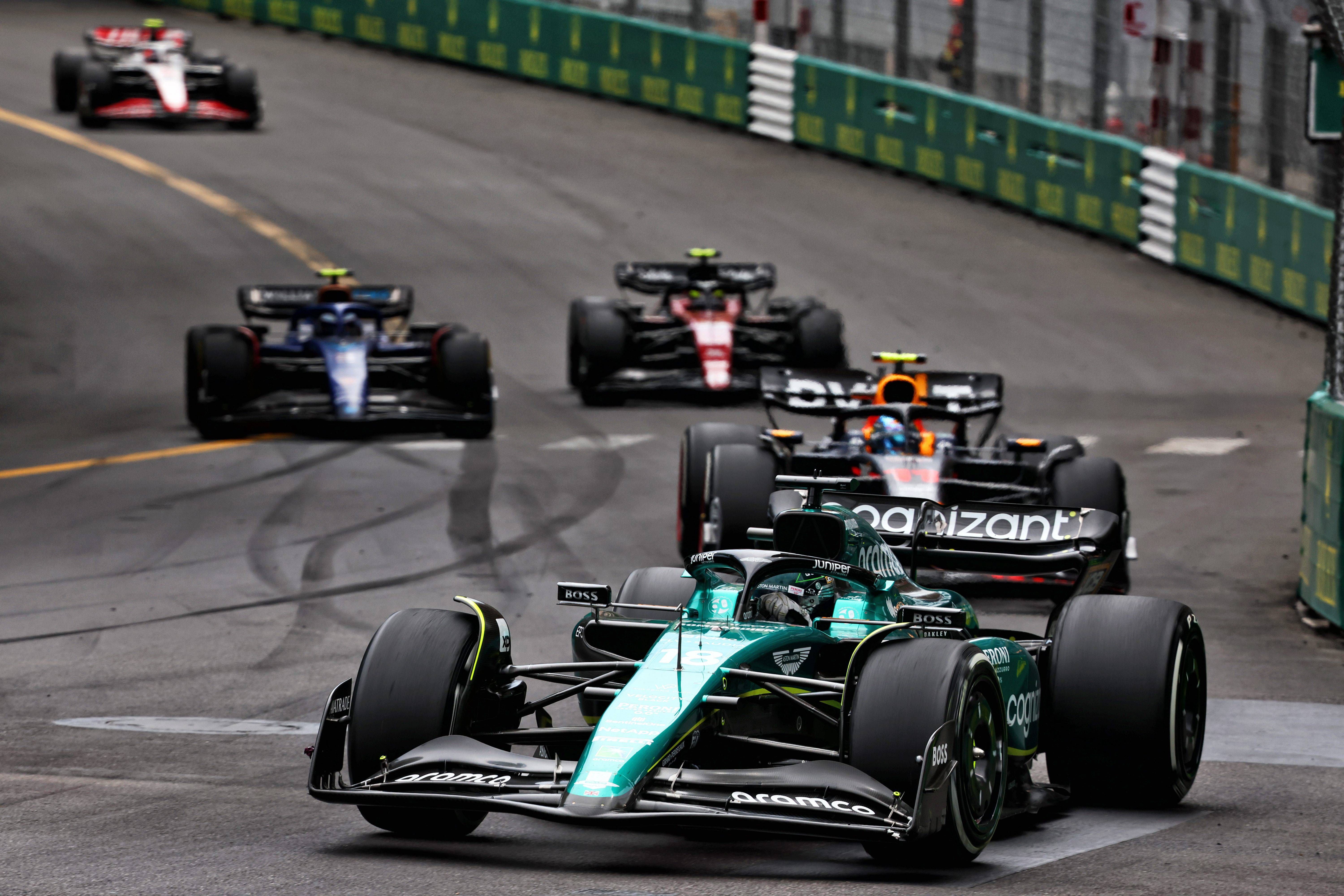 Fernando Alonso, en su Aston Martin.