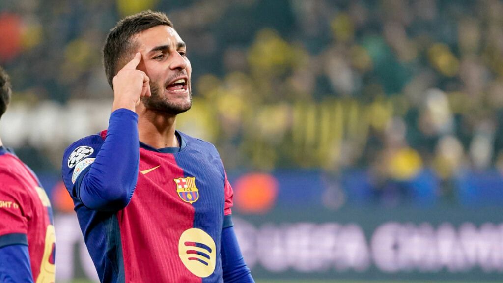  Ferrán Torres celebra un gol en la Champions League (Cordon Press)