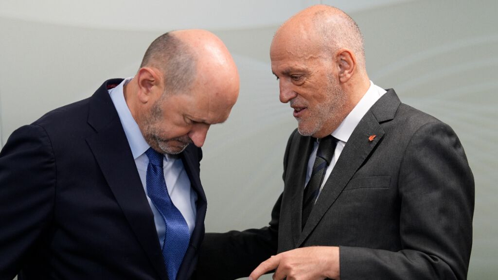  Javier Tebas junto a Rafael Louzán (Europa Press)