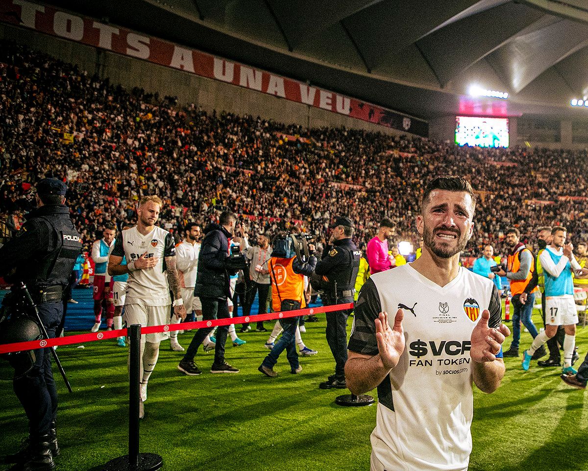  Gayà llora en la final de la Copa del Rey de 2022