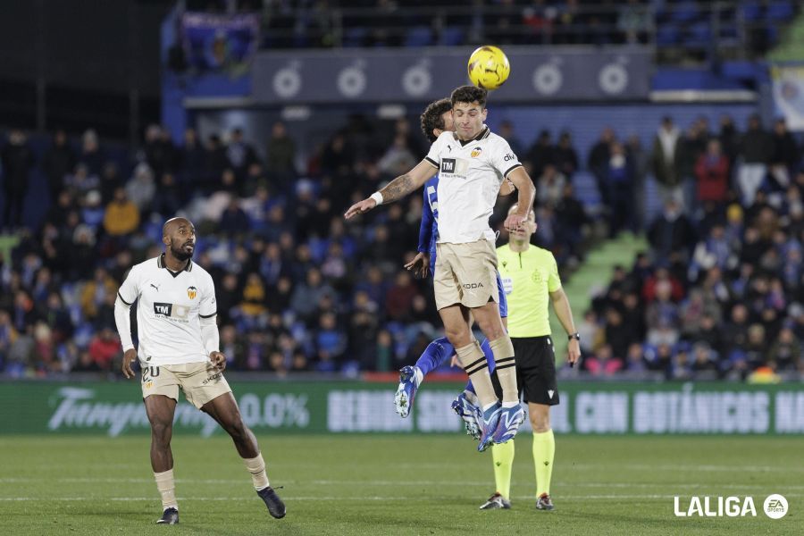  Dimitri Foulquier y Hugo Duro, ante el Getafe CF.