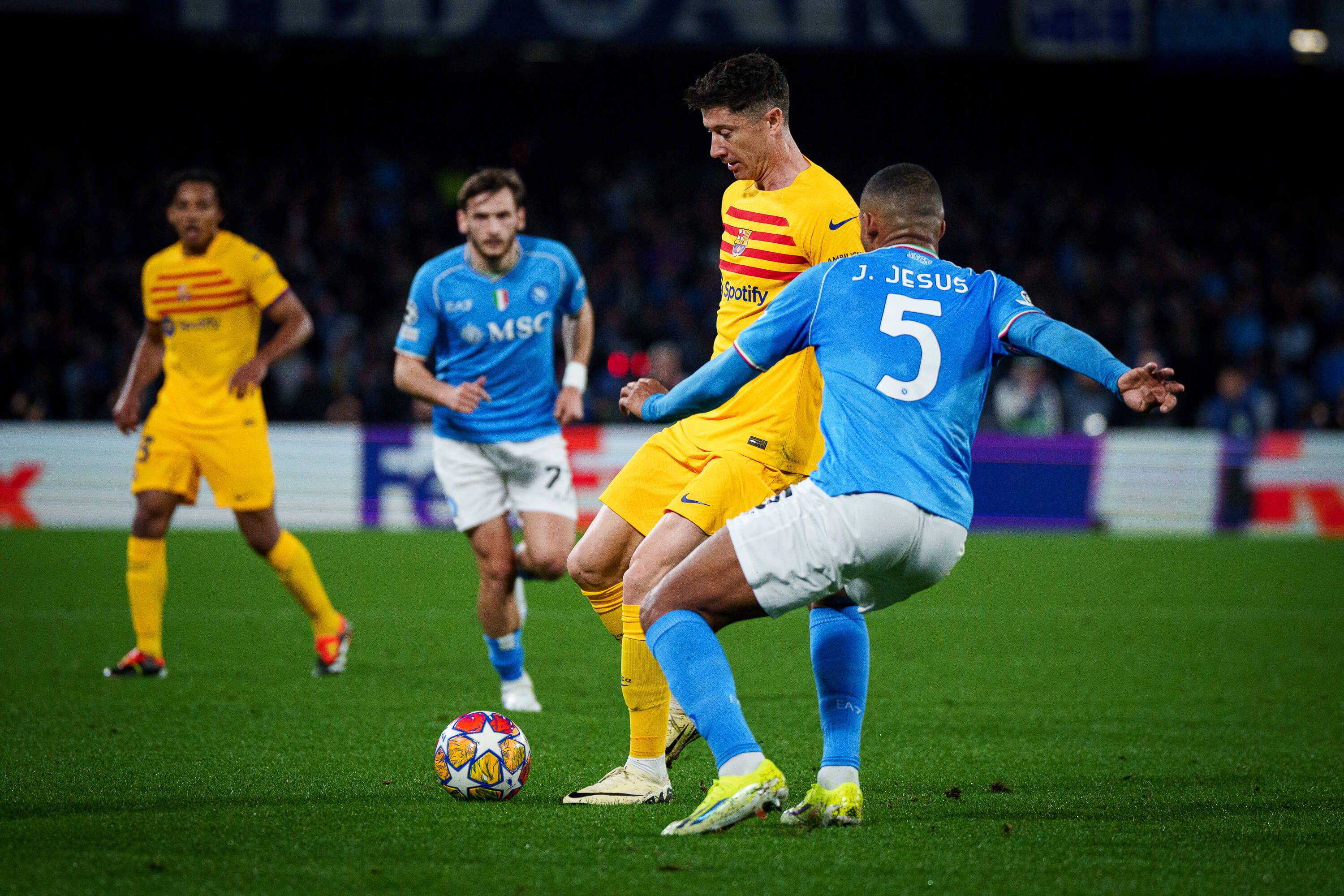  Robert Lewandowski, en el Nápoles-Barcelona.
