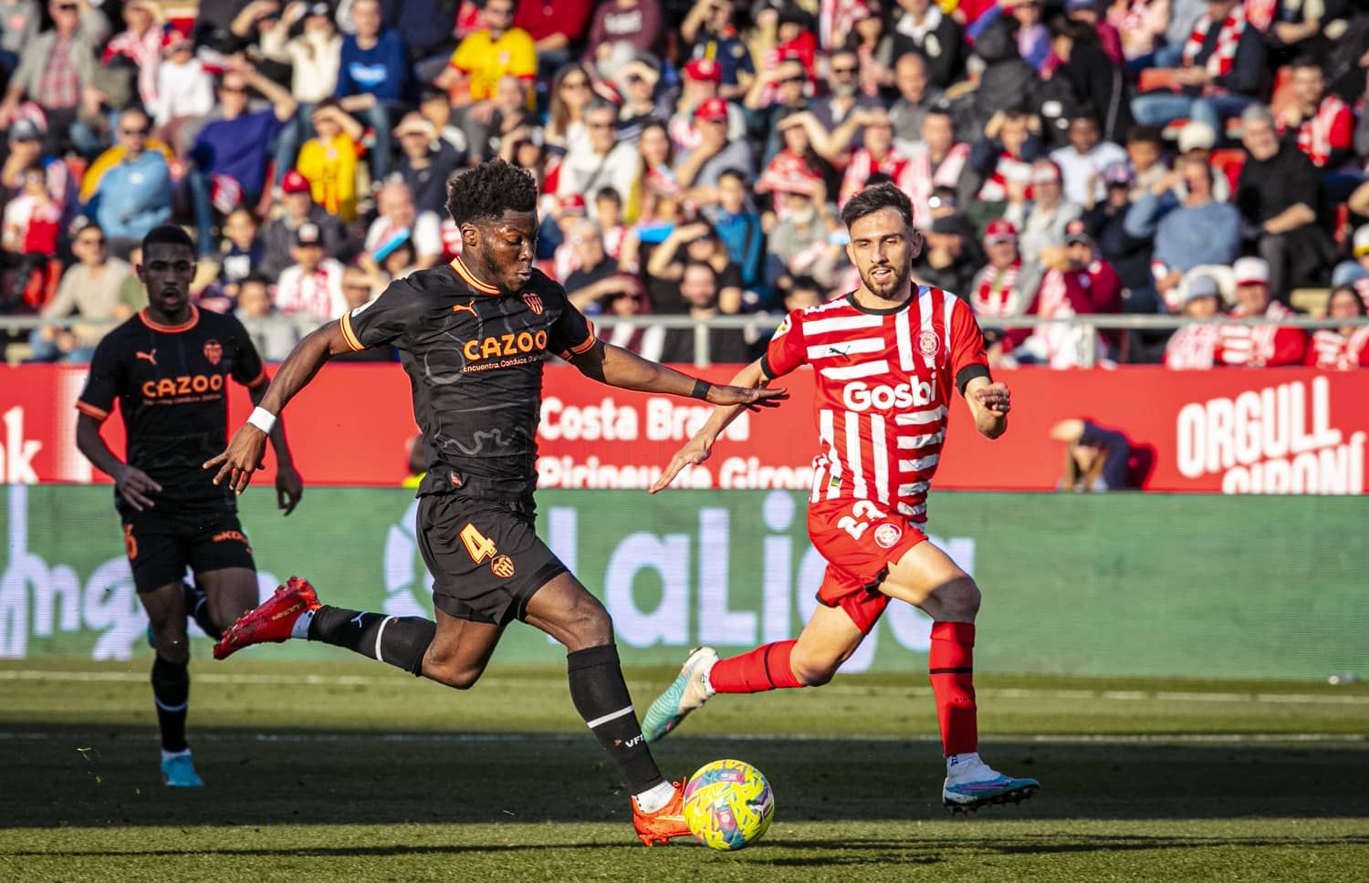  Yunus en el Girona-Valencia CF