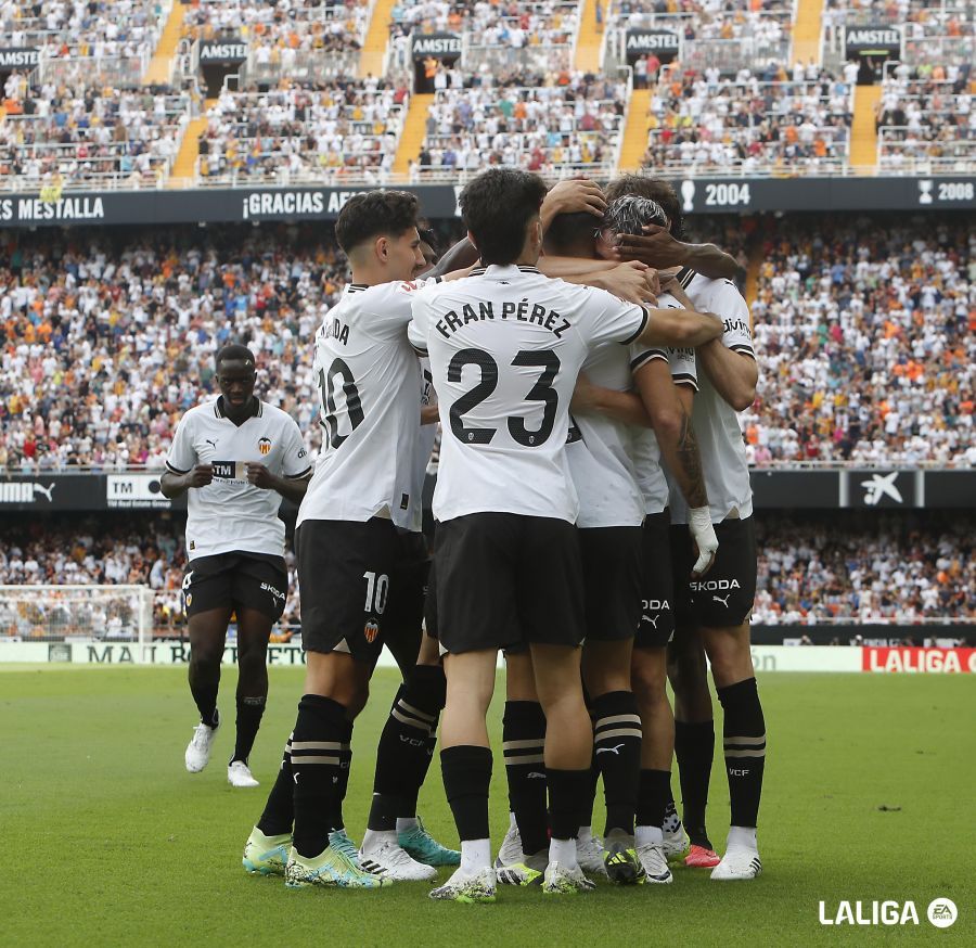  Gol de Hugo Duro en el Valencia-Atlético de Madrid en el mejor partido de la temporada en Mestalla.