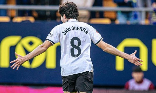  Gol de Javi Guerra al Cádiz CF