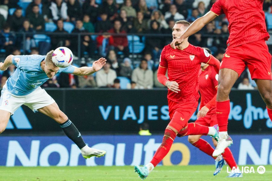  Gol de Starfelt al Sevilla.