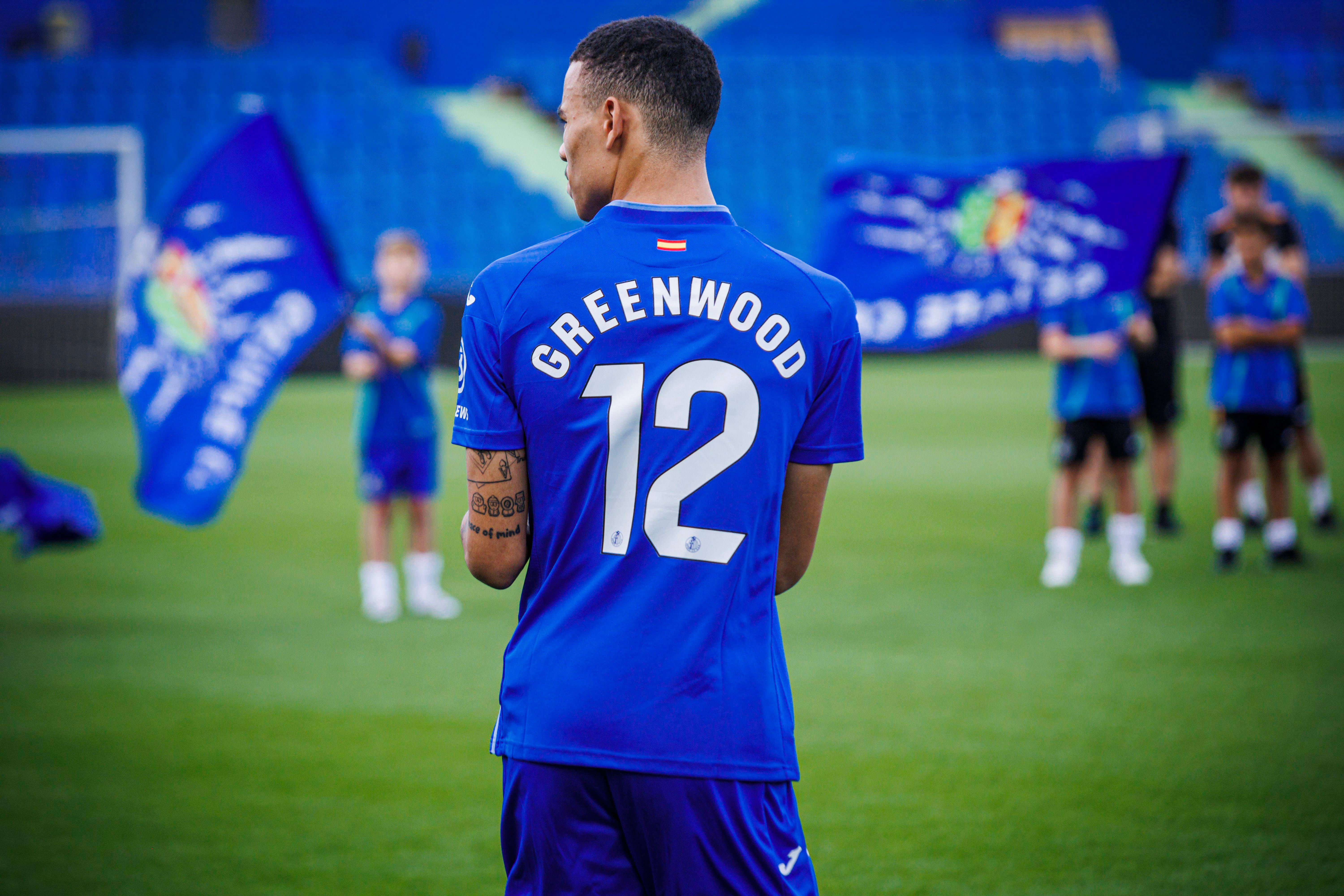  Greenwood en su presentación con el Getafe.