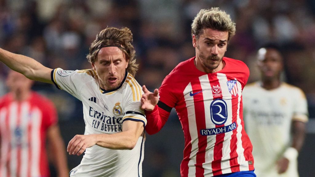  Griezmann durante el partido contra el Madrid (@rfef)