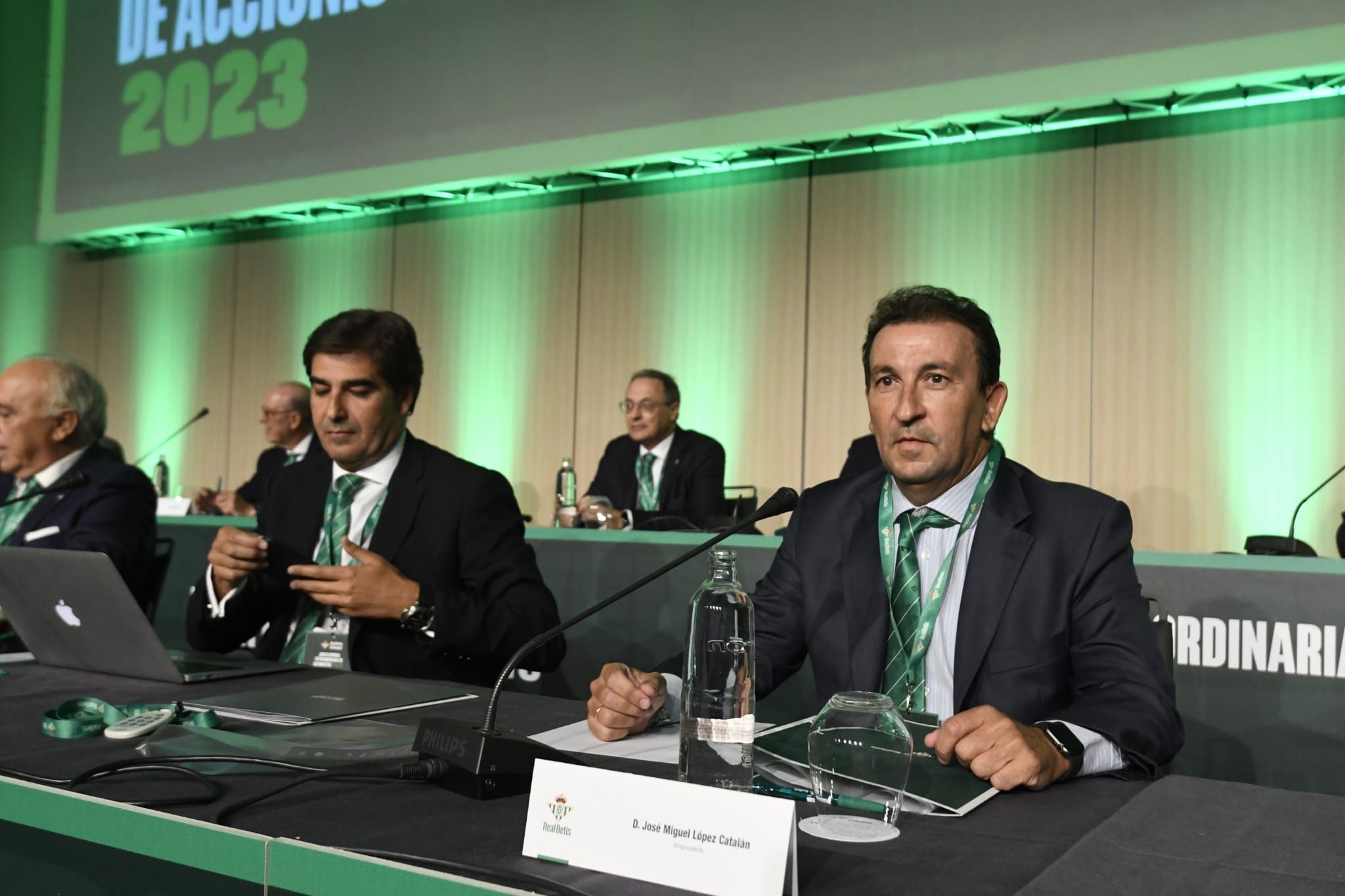  Haro y Catalán, en la Junta del Betis 2023