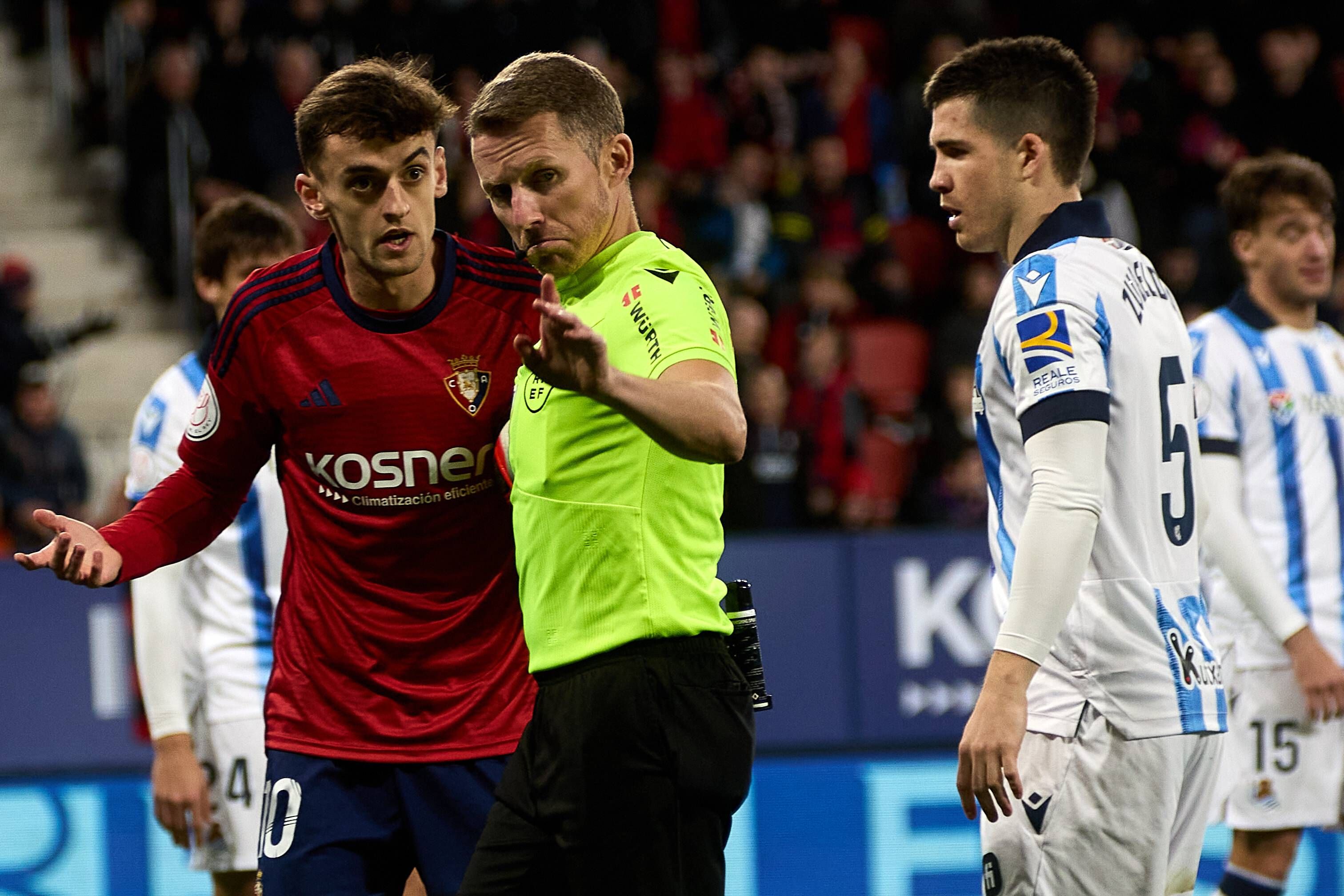  Hernández Hernández en el polémico Osasuna - Real Sociedad de Copa.