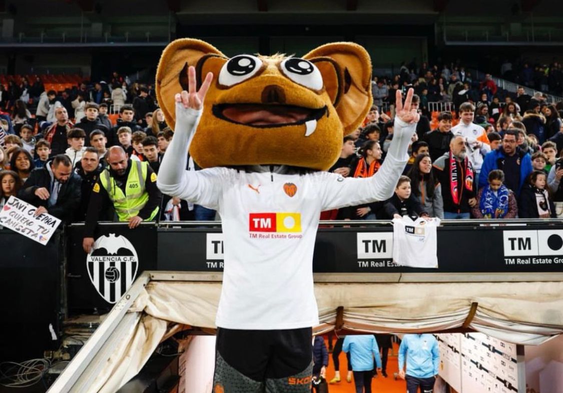 Hugo Duro se disfraza de Amunt en Mestalla.