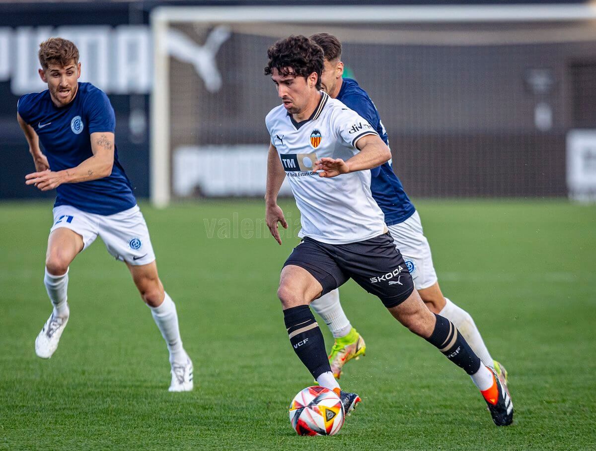  Hugo González, ante el Badalona Futur.