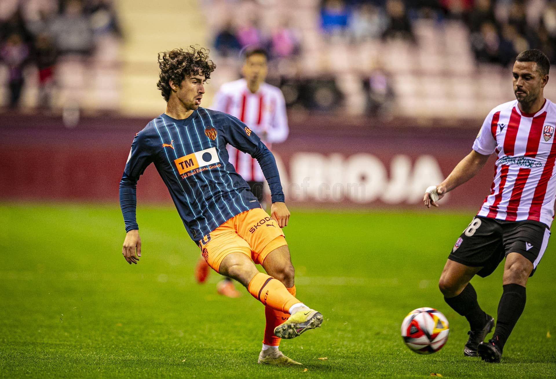 Hugo González, ante la UD Logroñés.