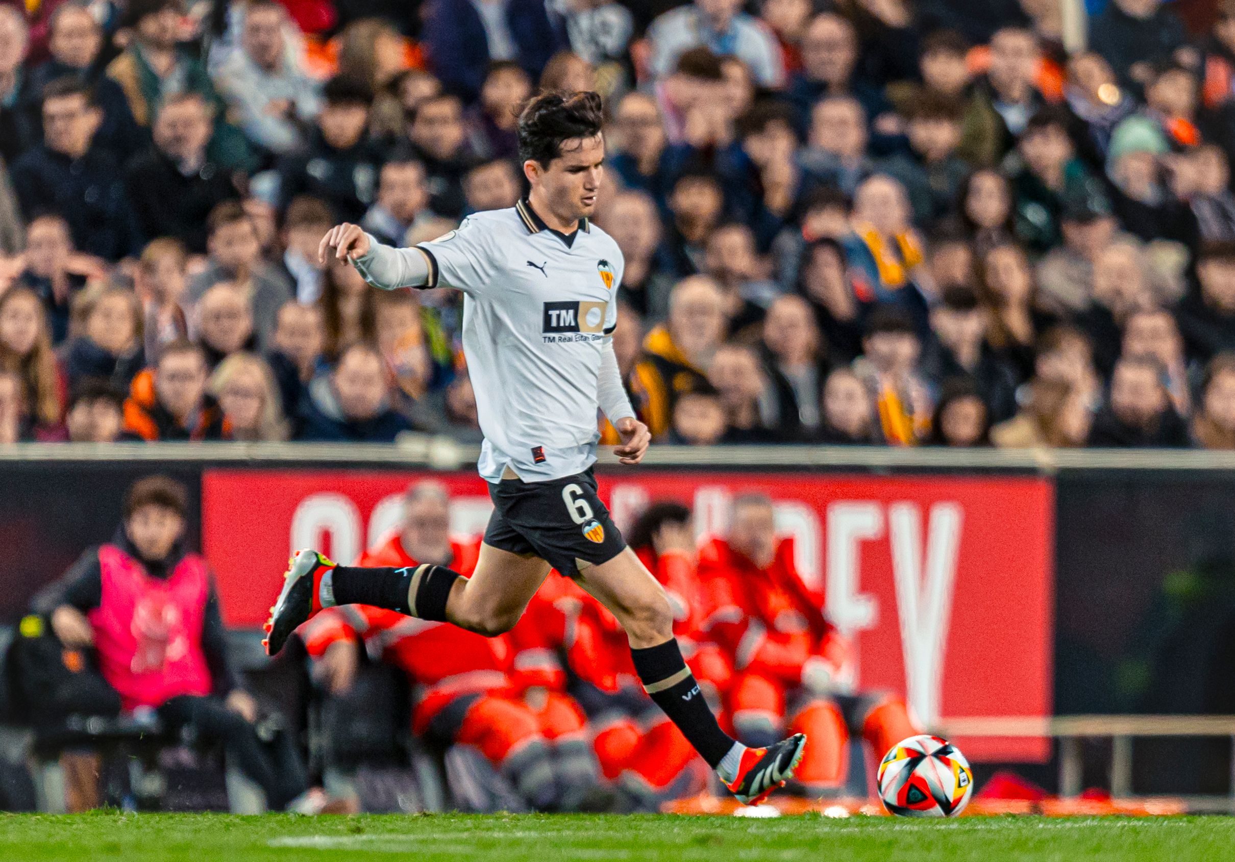  Hugo Guillamón, en un partido de la 2023/24.