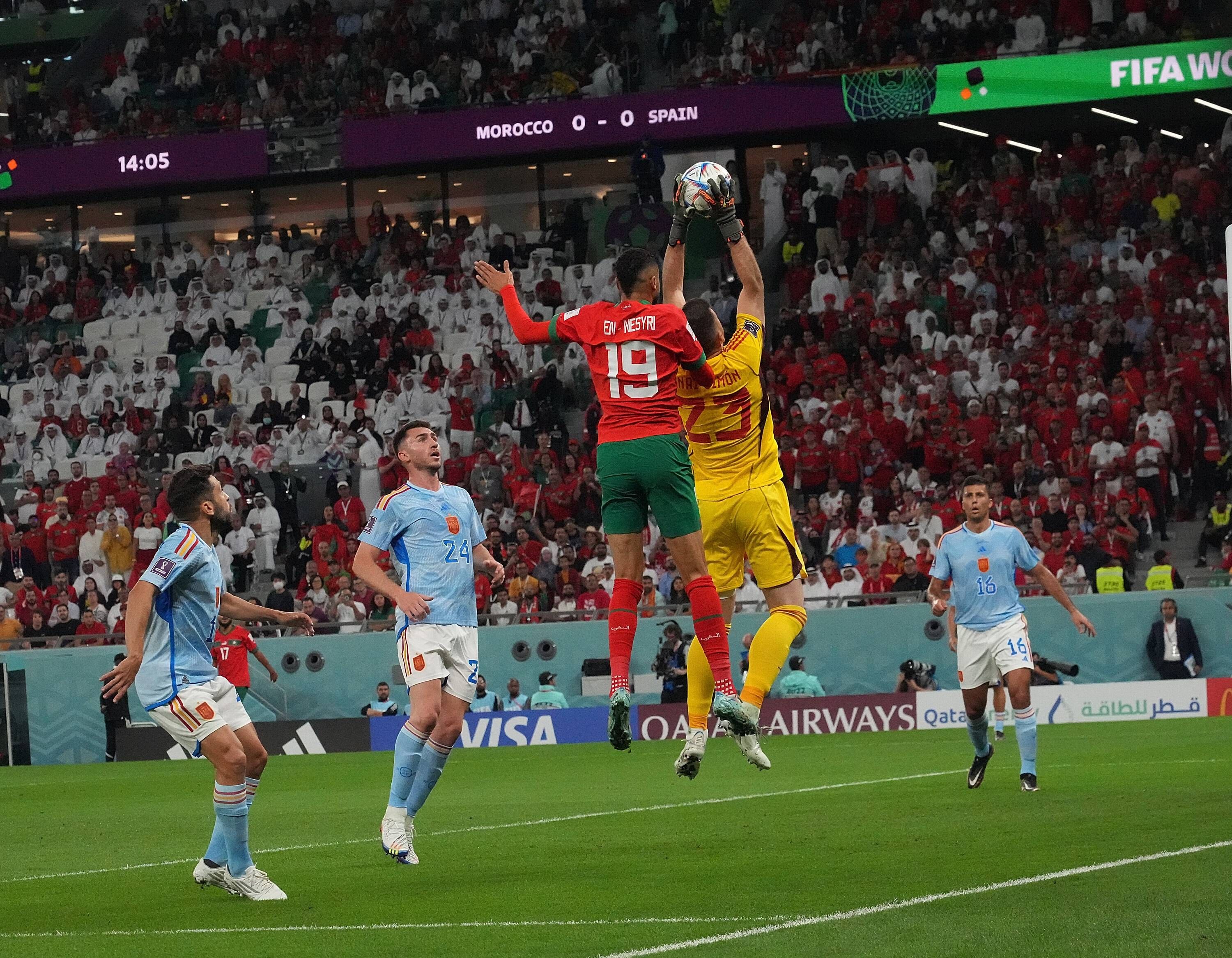 En Nesyri, ante España.