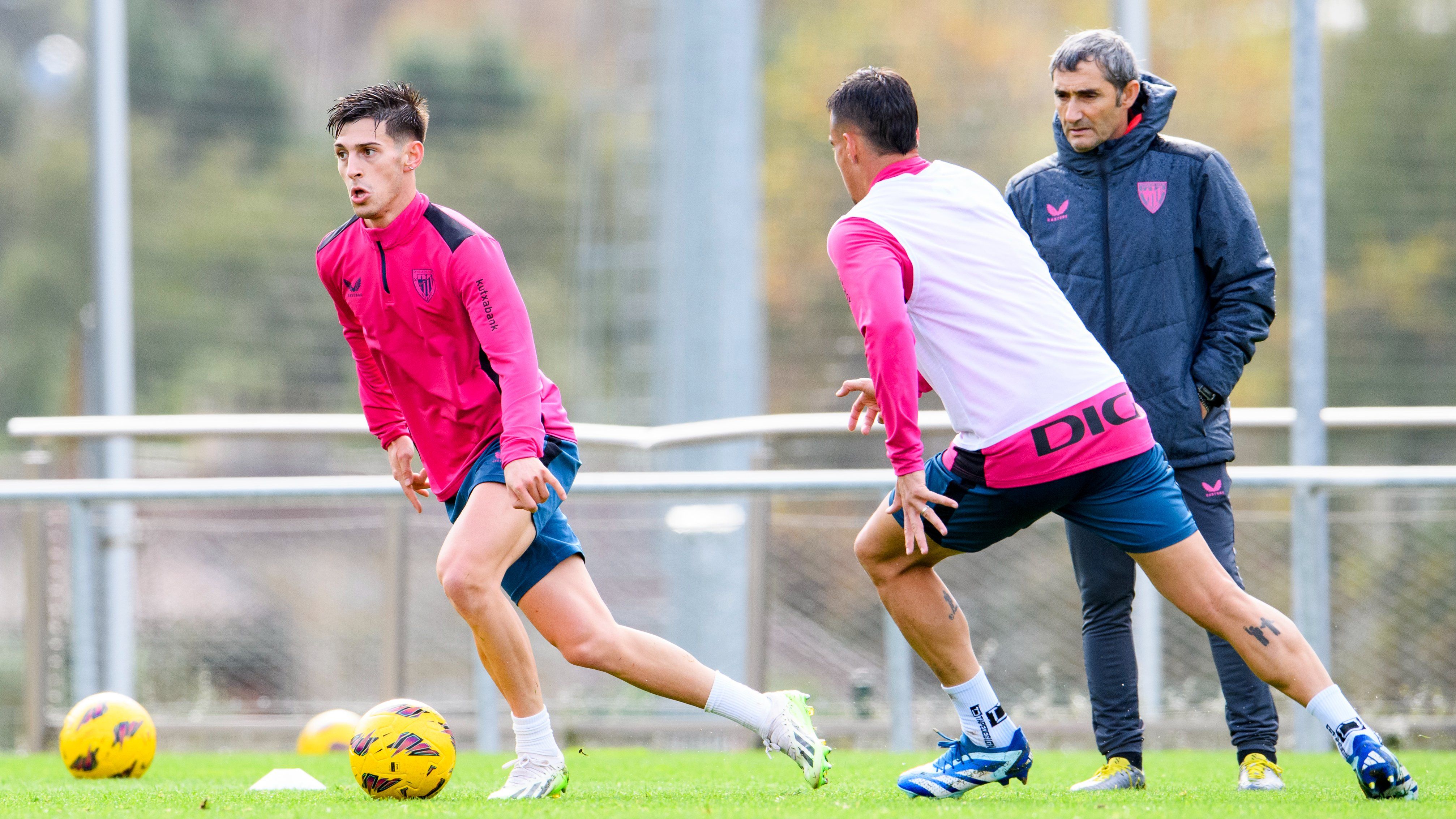  El canterano Imanol la juega ante Dani García y Ernesto Valverde en Lezama.